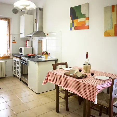 Cheap In The Old Village Colle Val D'Elsa