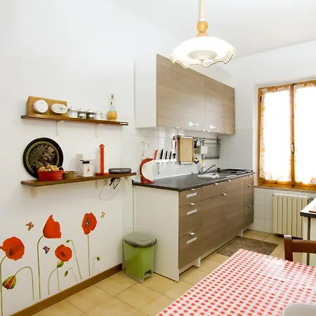 Apartment Cheap In The Old Village *