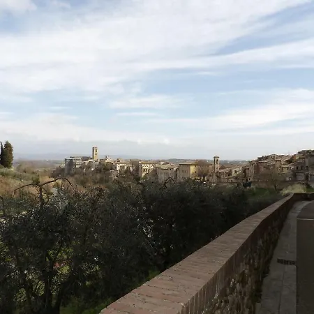 Apartment Cheap In The Old Village Colle Val D'Elsa